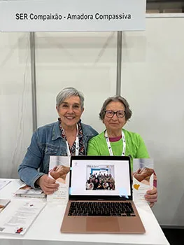 voluntarias na Feira da Saúde e Bem-estar