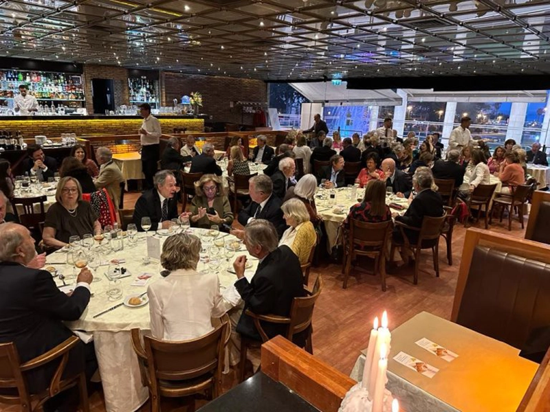 jantar de angariacao de funddos