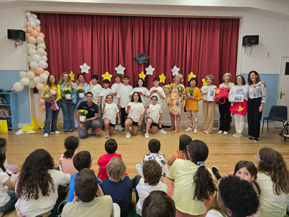 grupo no palco
